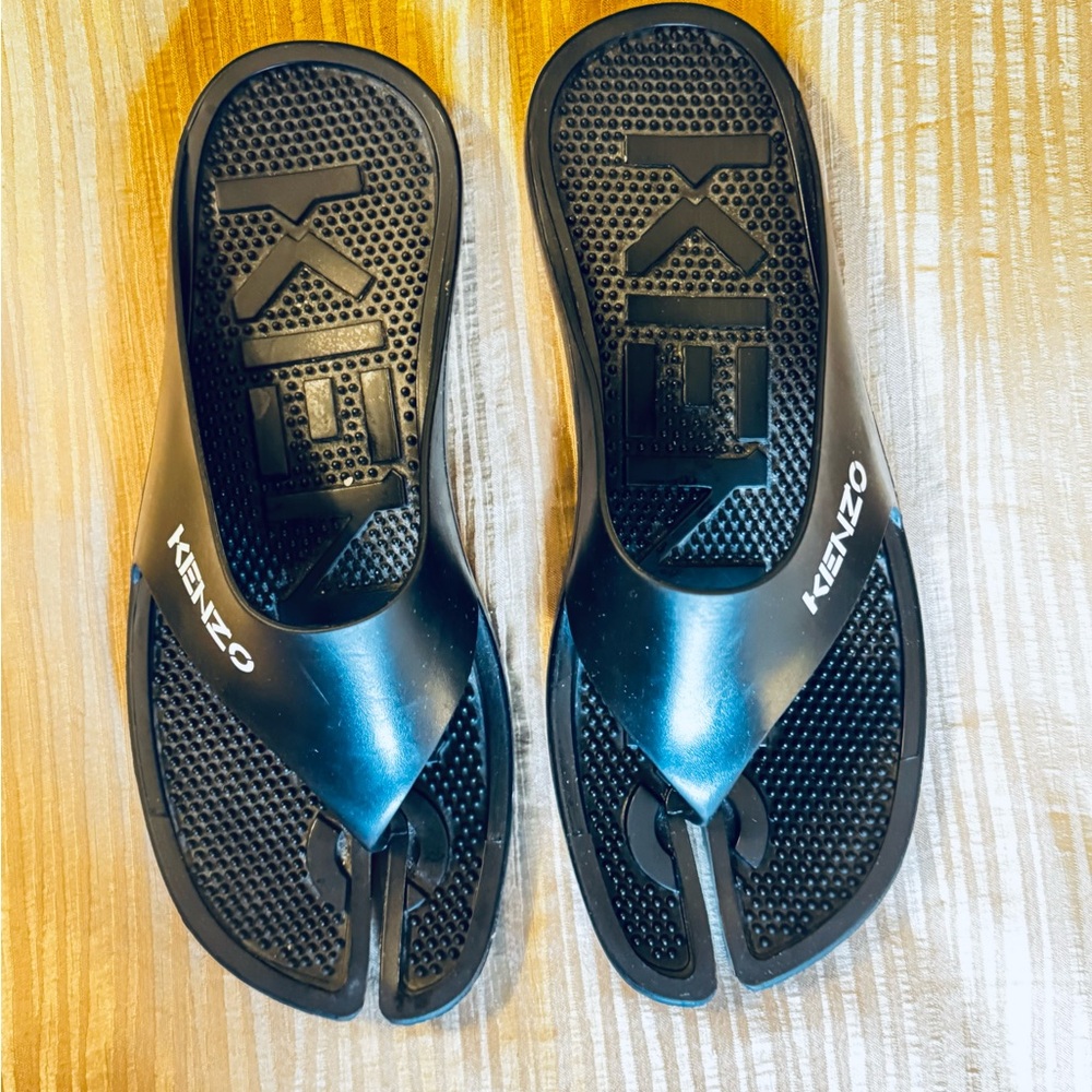 Kenzo Black Slide Sandals